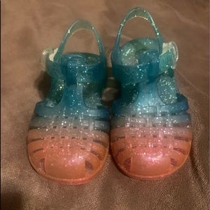 Cat & Jack jelly shoes size 5